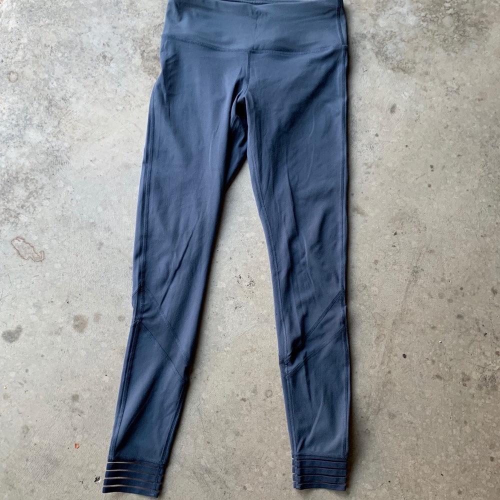 Yogalicious light blue yoga leggings.